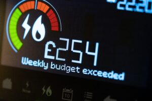 Keeping UK energy bills down over winter cost almost £40bn