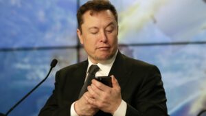 Elon Musk accused of owing $500m in Twitter severance