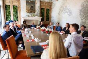 Jeremy Hunt calls for London to be the place tech companies choose to  &hellip;