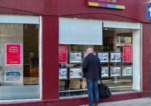 Higher interest rates push down UK mortgage approval rates as buyers d &hellip;