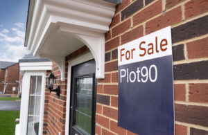 UK house prices rise again as easing of mortgage rates tempts more buy &hellip;