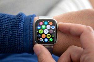 Apple banned from selling smartwatches over claims it stole medical t &hellip;
