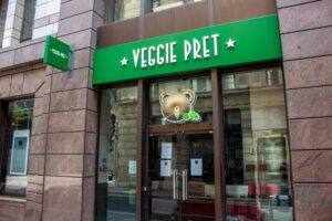 Pret A Manger closes veggie-only outlets as vegetarian options thrive  &hellip;