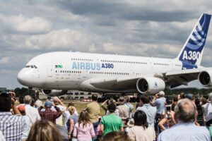 Farnborough Airshow explodes with £39.3bn in deals on opening day