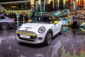 BMW delays electric Mini production at Oxford, over ‘multiple uncert &hellip;