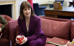 UK stealth tax hike risks exodus of high earners, deVere warns