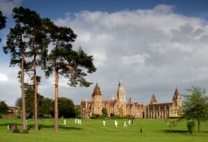 Families earning £100k ‘worse off than minimum wage’ after privat &hellip;